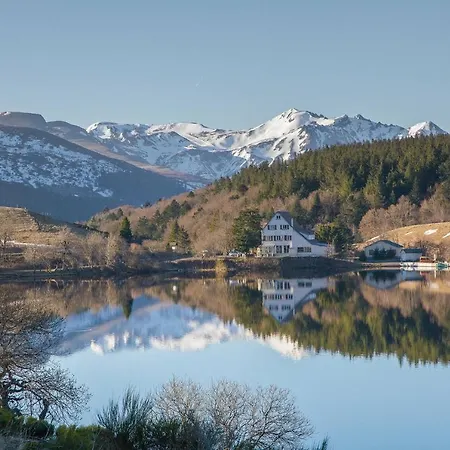 Le Balcon Du Sancy - Location Du Samedi Au Samedi - Linge De Lits Fournis - Option Menage Fin De Sejour Non Proposee シャレー